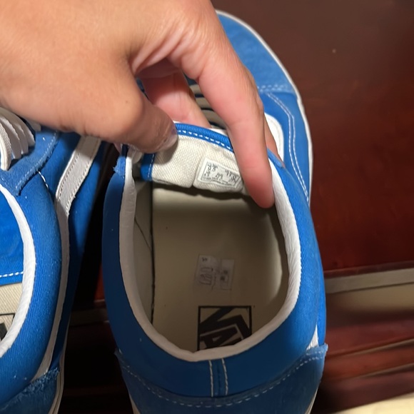 Blue Vans Men’s 9.5 - Picture 6 of 6